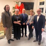 1afe125d-26e0-4e35-990c-35782cea1867 2