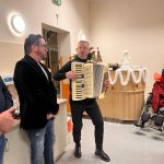 7779a807-cb08-4751-a6fe-760fda54c301 2